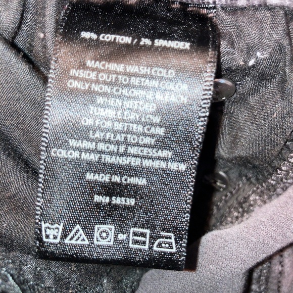 Kut From the Kloth Black Skinny Cords - Picture 9 of 9